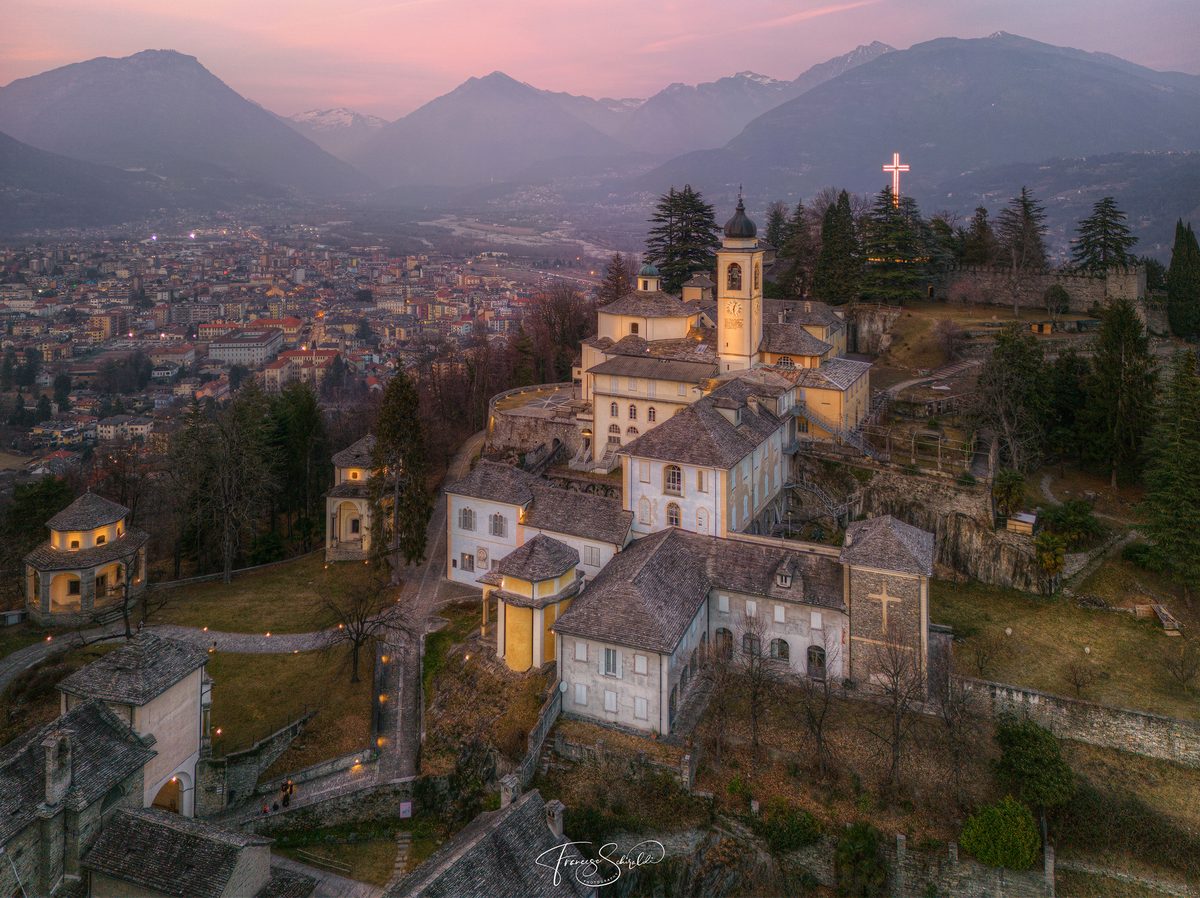 Sacro Monte Calvario (UNESCO), escursione da Domodossola